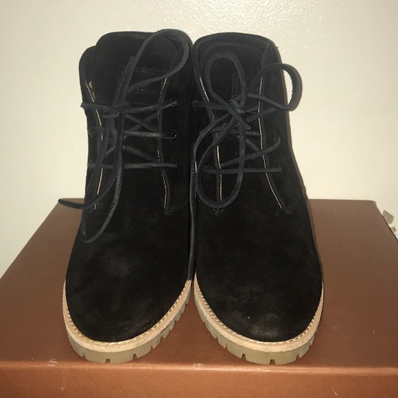 Coach Wedges - Picture 2 of 4